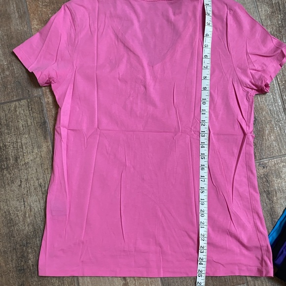 Ralph Lauren Pink V-Neck T-Shirt - Picture 3 of 5